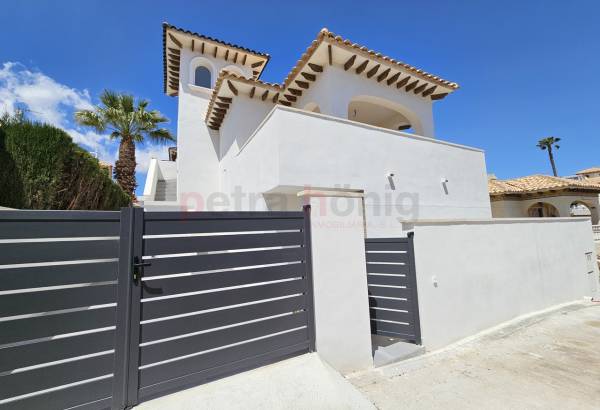 Villa - Resales - La Zenia - La Zenia