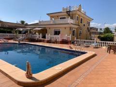 Sale - Вилла - Torrevieja - Los Altos