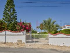 Gebrauchtobjekte - Einfamilienhaus - Ciudad Quesada