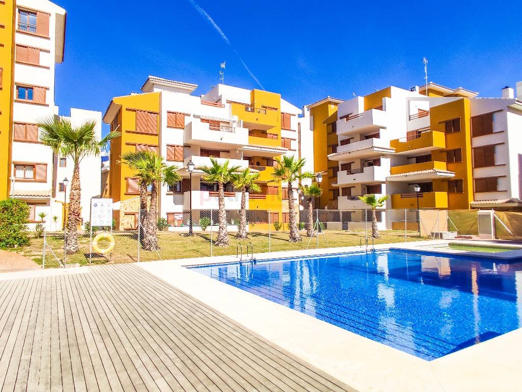 Resales - Apartment - Punta Prima