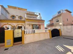 A Vendre - Maison de ville - Torrevieja - Aguas nuevas 2