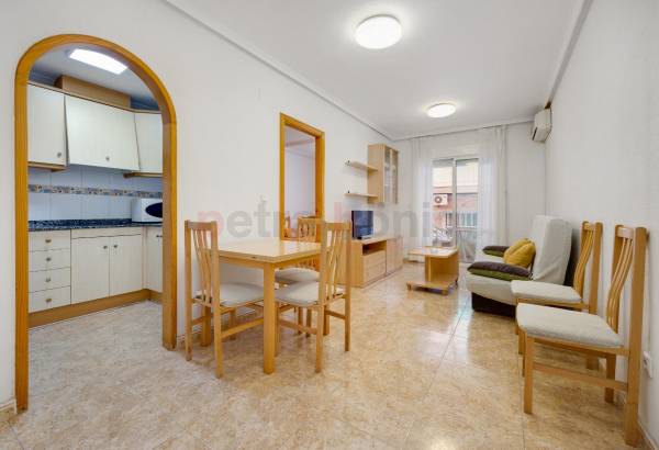 Appartement - A Vendre - Torrevieja - Playa del Acequion