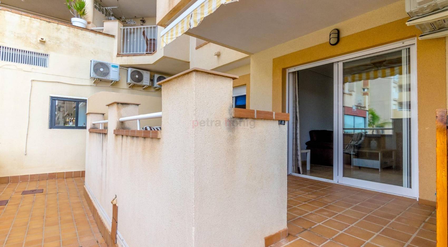 Sale -  квартира - Orihuela Costa - Campoamor