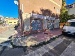 A Vendre - Commercial - La Mata