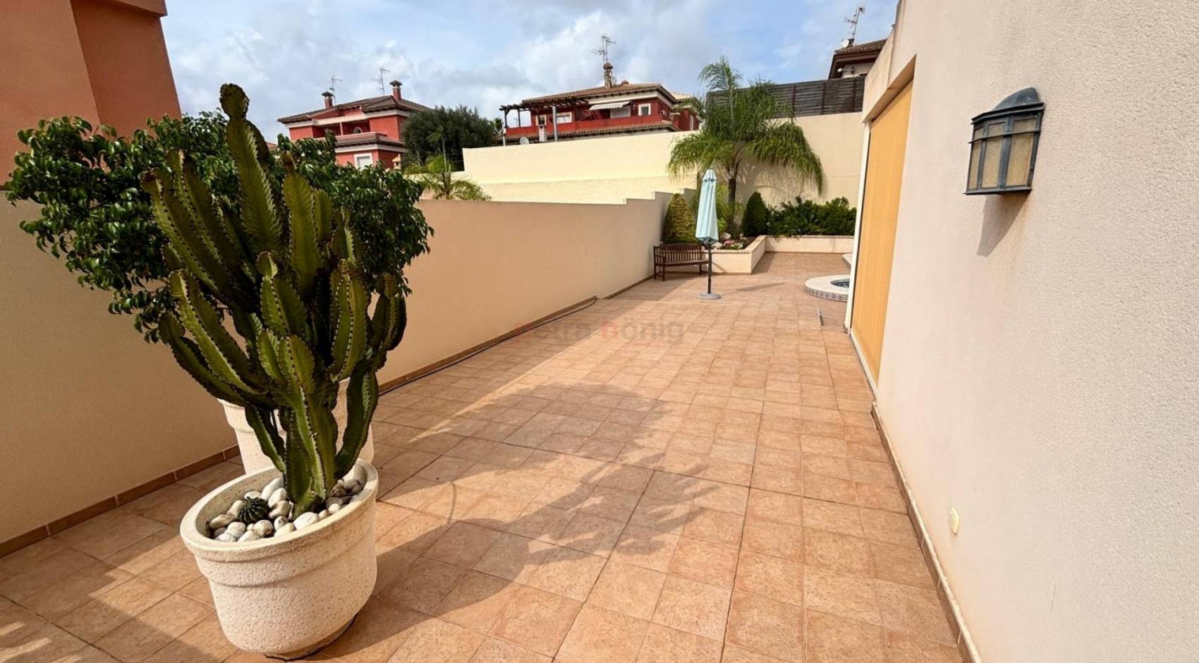 Resales - Villa - Torrevieja Centro - Torrevieja