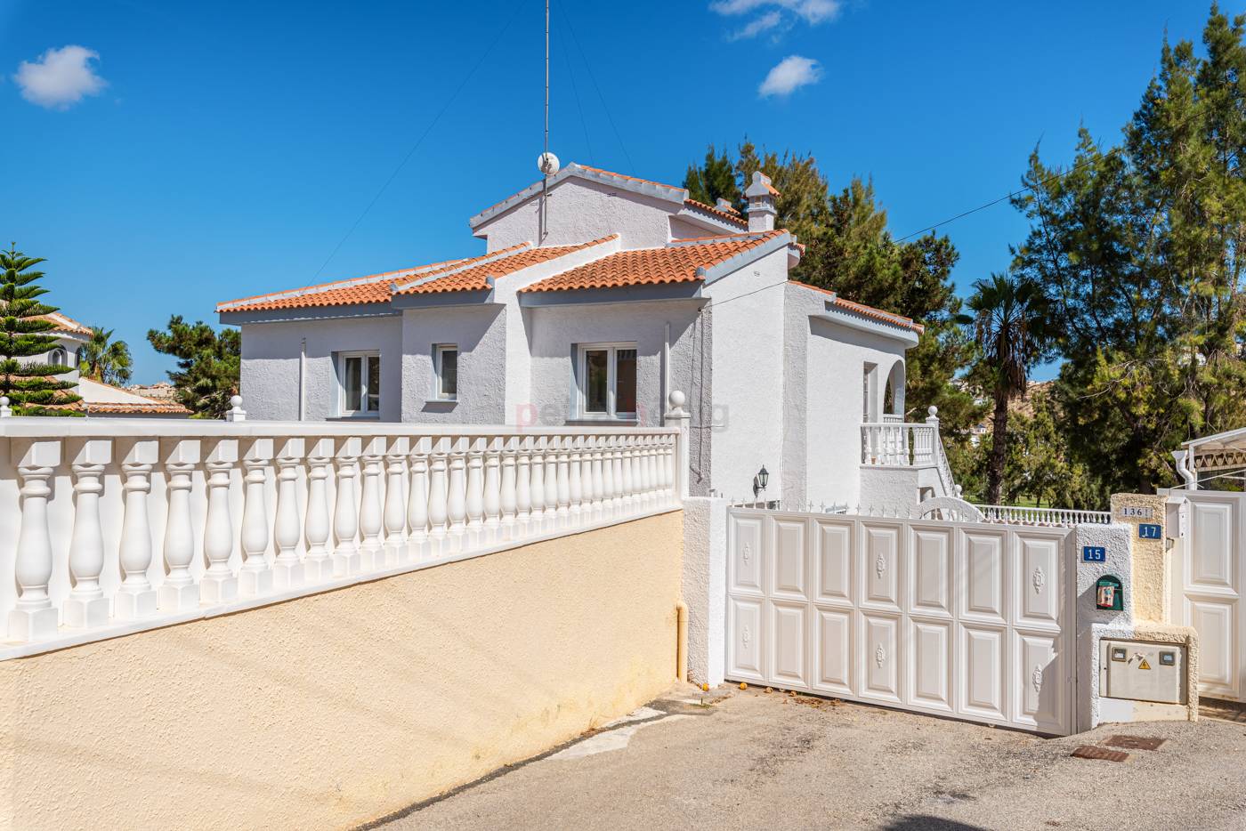 Gebrauchtobjekte - Einfamilienhaus - Ciudad Quesada