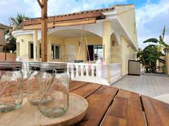 Resales - Villa - Other areas - ESTRELLA DE MAR