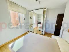 Gebrauchtobjekte - Apartment - Torrevieja - Playa Acequion