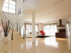 Resales - Villa - Cabo Roig