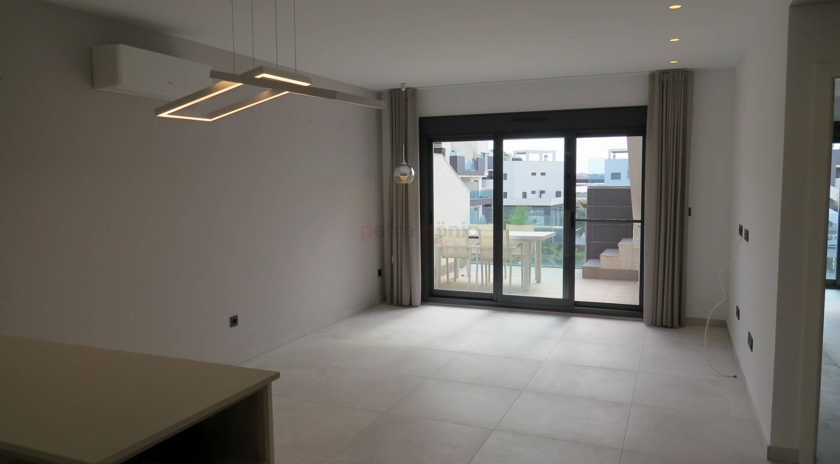 Resales - Apartment - Guardamar del Segura - El Raso, Guardamar