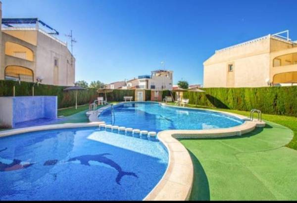 Villa - Resales - Torrevieja - La Siesta