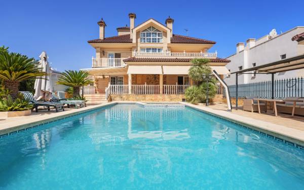 Villa - Resales - Torrevieja - La Veleta