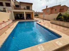 Resales - Villa - Torrevieja Centro - Torrevieja