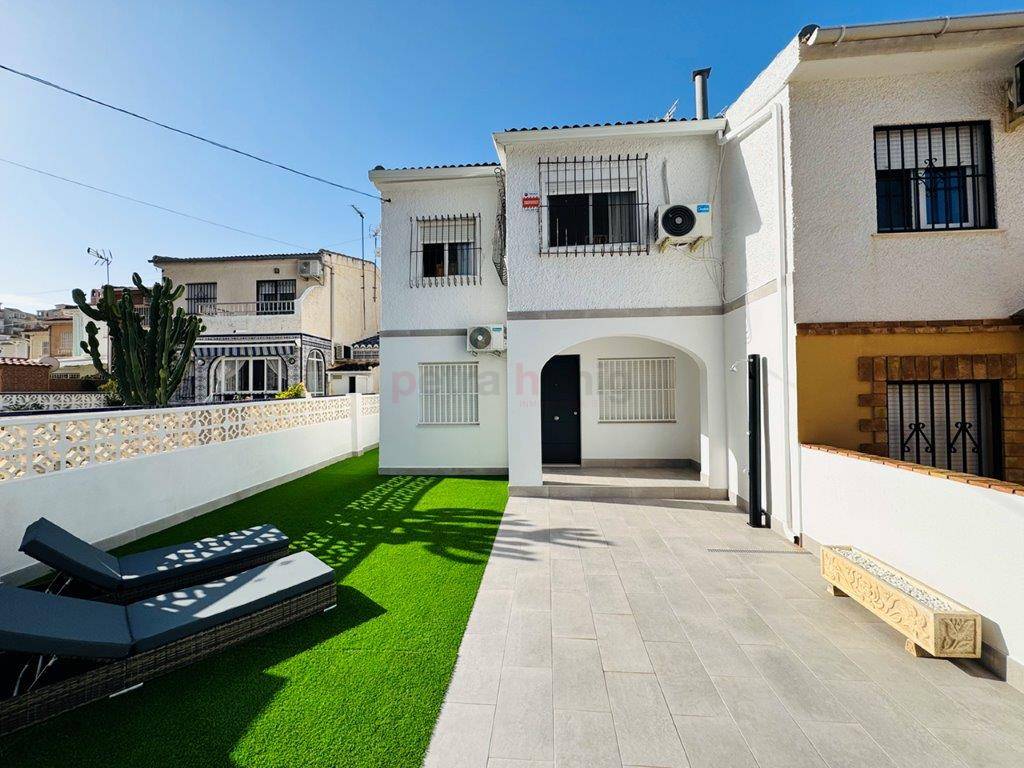 Resales - Townhouse - La Mata