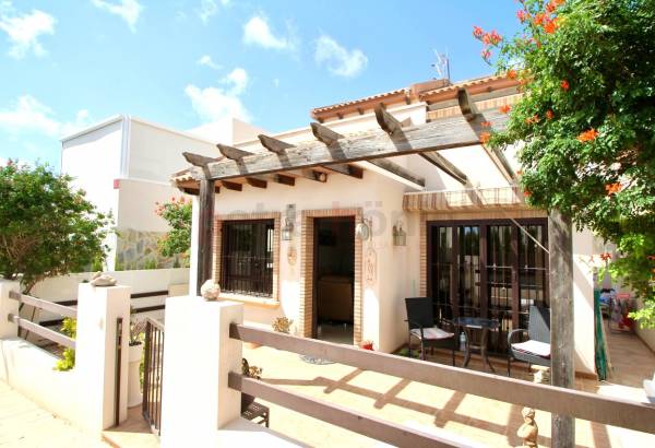 Villa - Resales - Villamartin - Villamartin