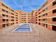 Gebrauchtobjekte - Apartment - Torrevieja - Playa De Los Náufragos