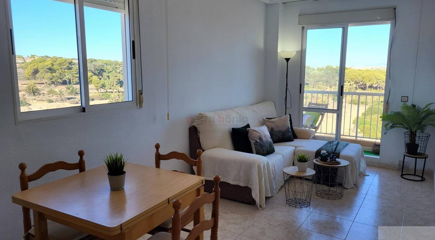 Resales - Apartment - Torrevieja - Punta Prima