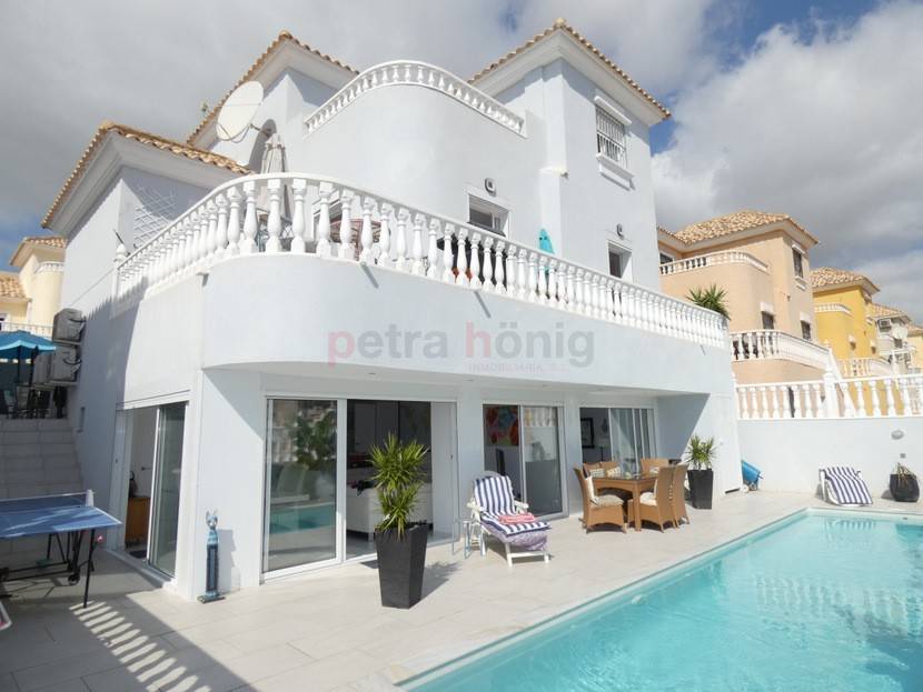 A Vendre - Villa - Villamartin