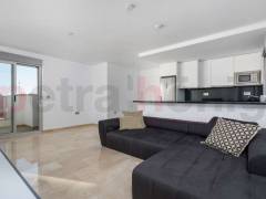 Resales - Apartment - Villamartin