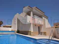 A Vendre - Villa - La Zenia