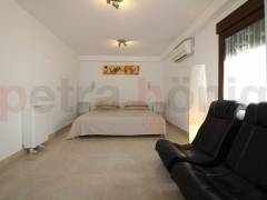 Resales - Villa - Villamartin