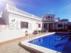 Resales - Villa - Other areas - Town Center