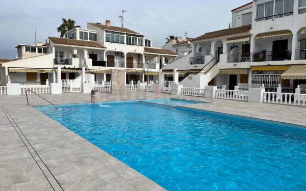 Apartment - Gebrauchtobjekte - Torrevieja - Torrevieja