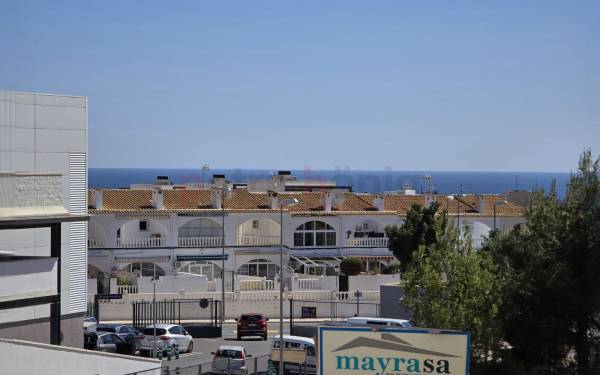 Appartement - A Vendre - Orihuela Costa - Campoamor