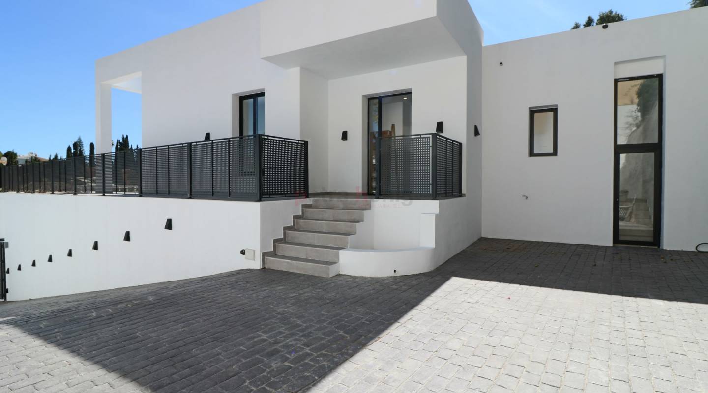 Resales - Villa - Malaga - Costa del Sol