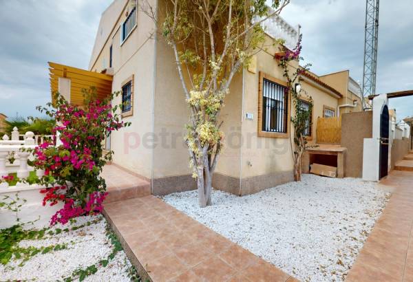 Townhouse - Resales - Villamartin - Blue Lagoon