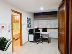 Resales - Villa - Torrevieja - Torrejón