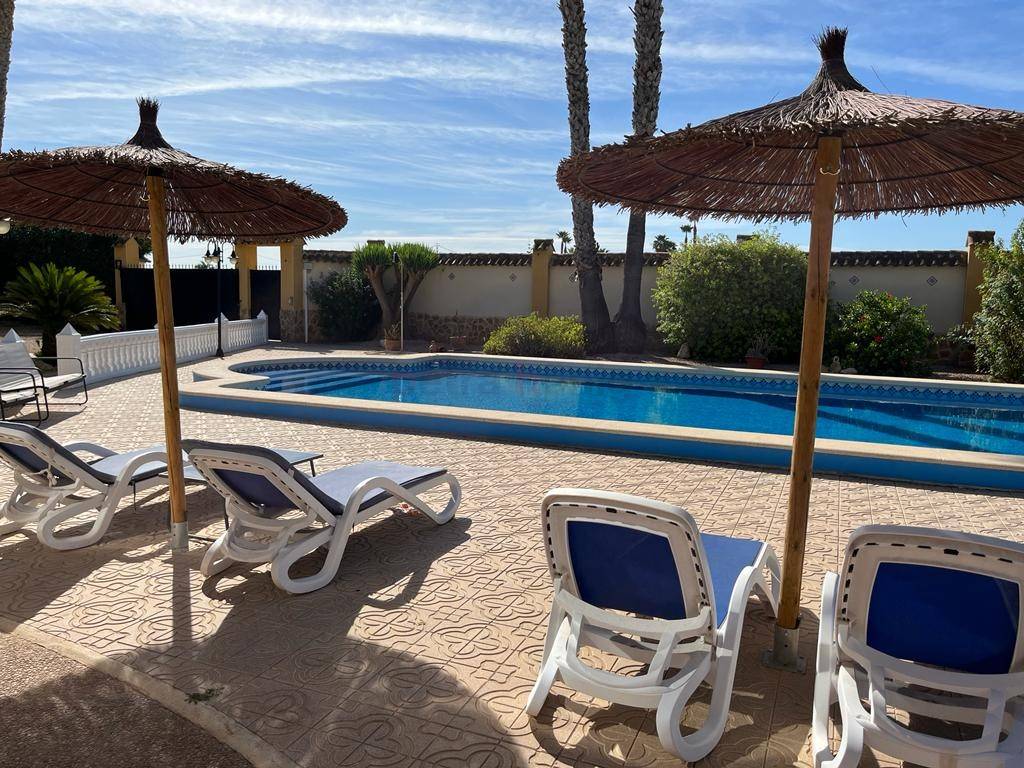 Resales - Villa - Catral