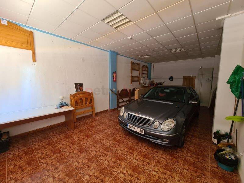 A Vendre - Commercial - La Mata