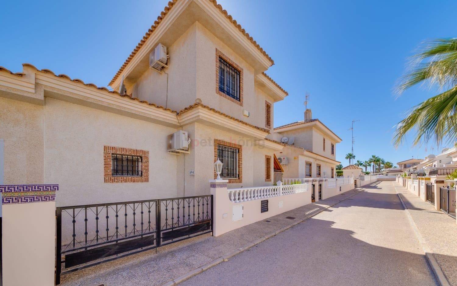 Resales - Villa - Orihuela Costa - Los Dolses