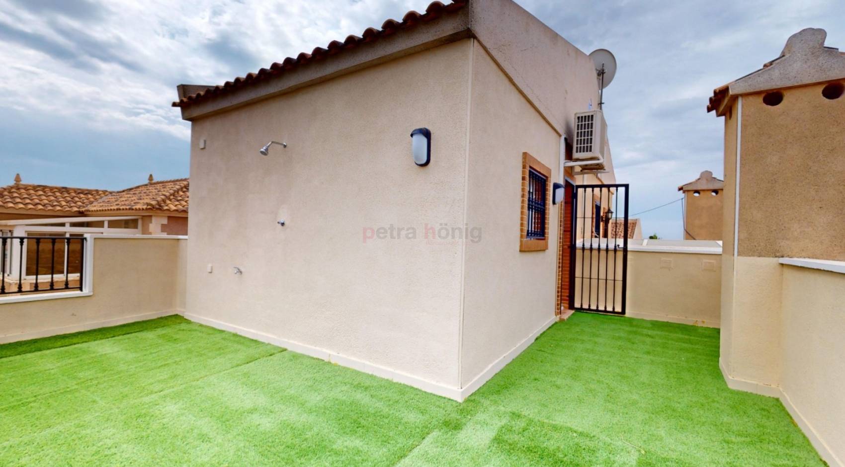 Resales - Townhouse - Villamartin - Blue Lagoon