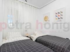 Sale -  квартира - Orihuela Costa - Urbanización Perla del Mar