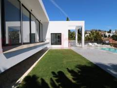 Resales - Villa - Malaga - Costa del Sol