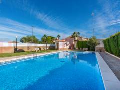 Resales - Villa - Algorfa