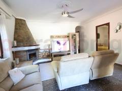 Resales - Villa - Crevillente