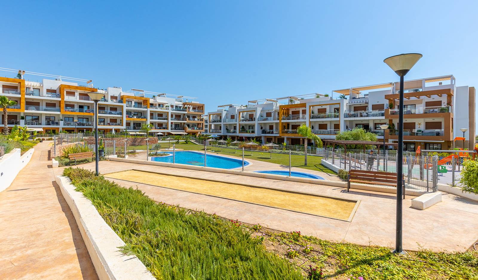 Sale -  квартира - Orihuela Costa - Villamartin