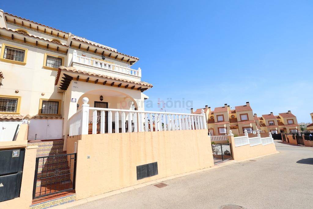 Resales - Townhouse - Orihuela Costa - Montezenia