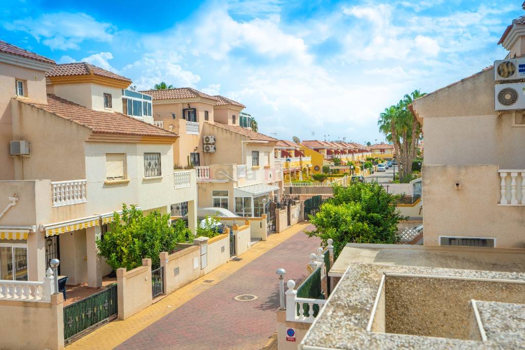 Resales - Townhouse - Torrevieja - Torreta