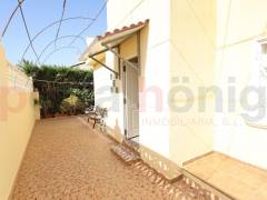 Resales - Villa - Orihuela Costa - Playa Flamenca