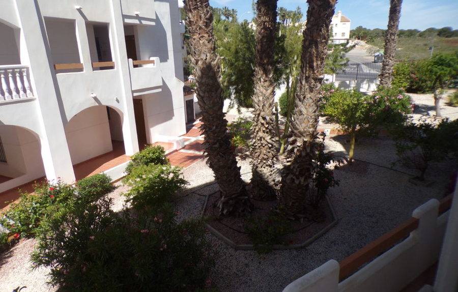 Resales - Apartment - Villamartin