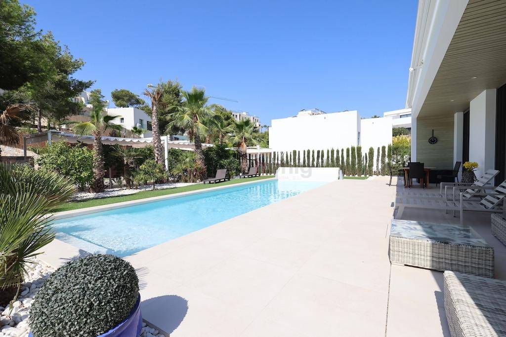 Resales - Villa - Orihuela Costa - Las Colinas Golf