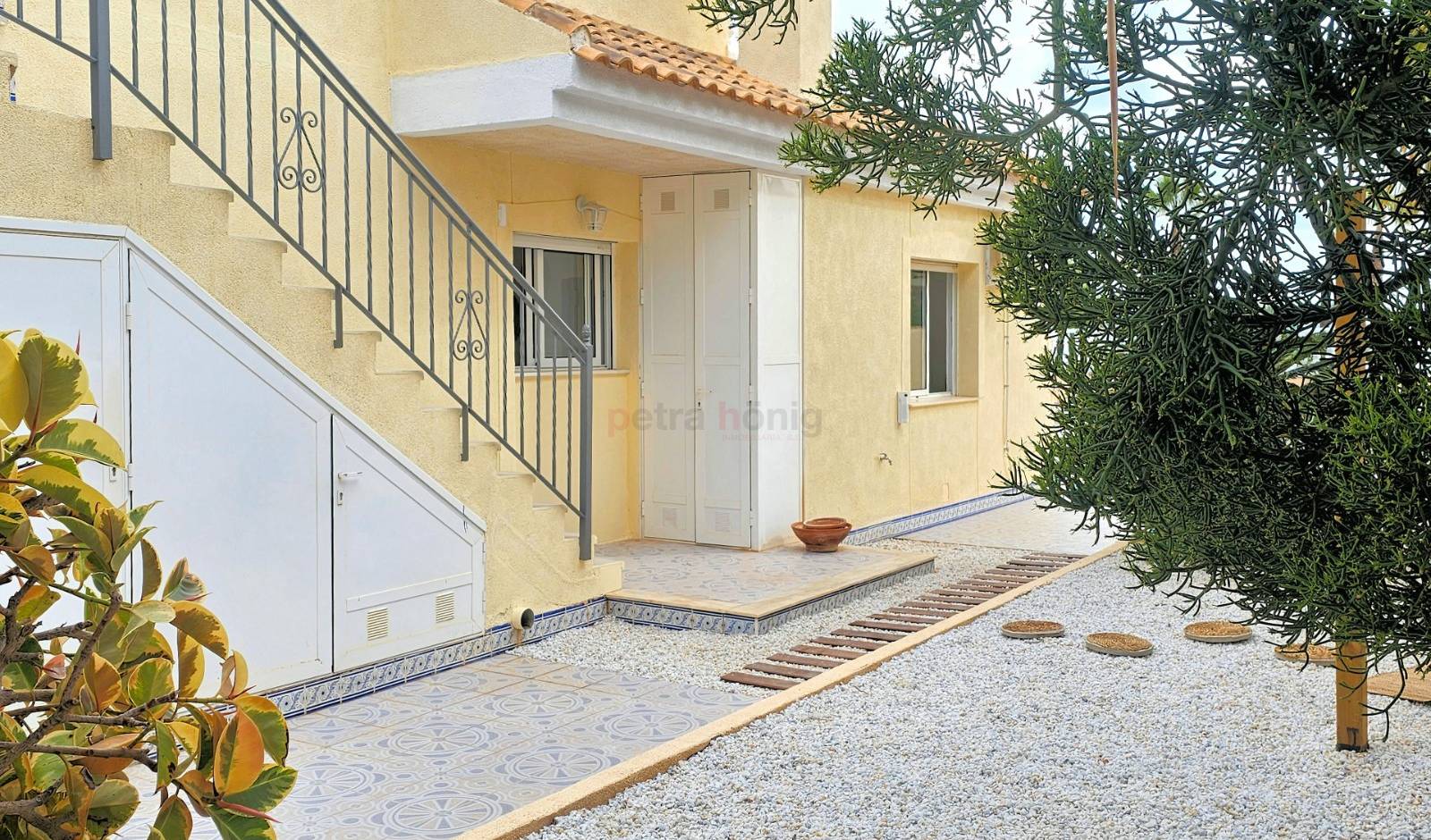 Resales - Villa - Other areas - ESTRELLA DE MAR