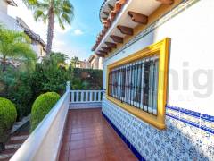 Resales - Villa - Villamartin