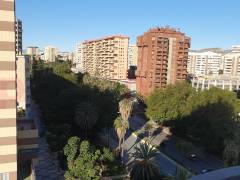 Resales - Lägenhet - Malaga - Centro