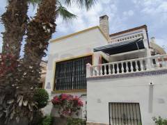 Gebrauchtobjekte - Einfamilienhaus - Orihuela Costa - Los Dolses