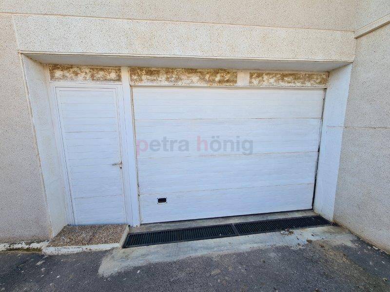 A Vendre - Garage - La Mata